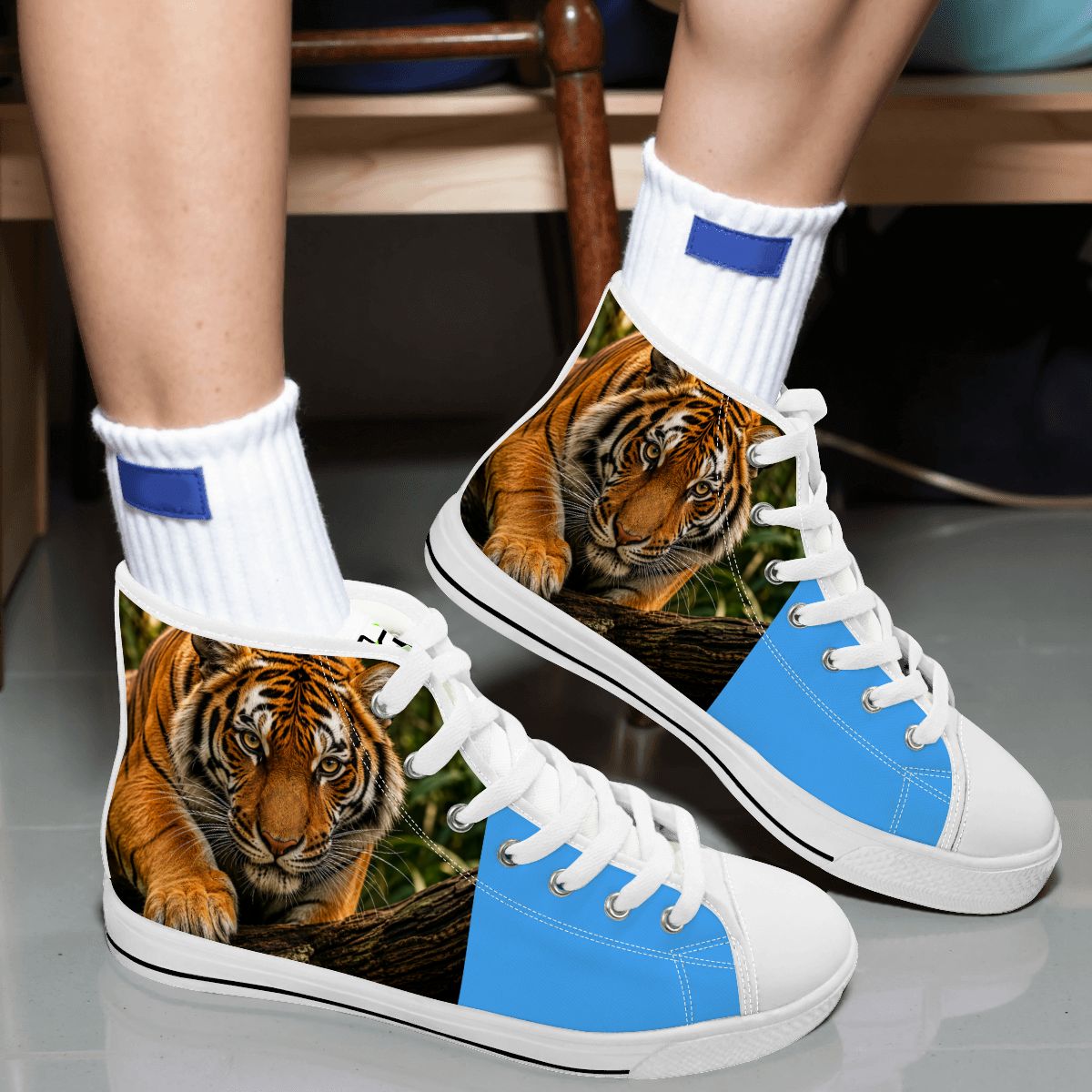 Men's High Top Canvas Shoes Tigers